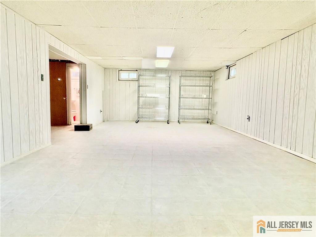 3 Westover Way Edison, NJ 08820 - Photo 26 of 31