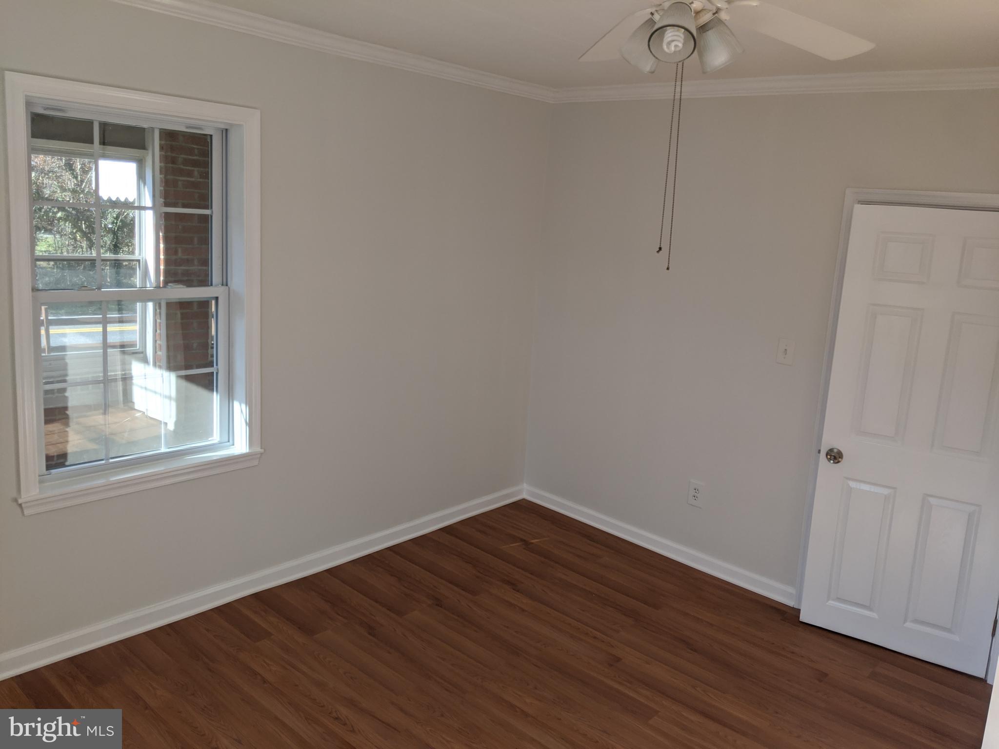 413 Riverside Drive Baltimore, MD 21221 - Photo 12 of 34 Gallery Image 12