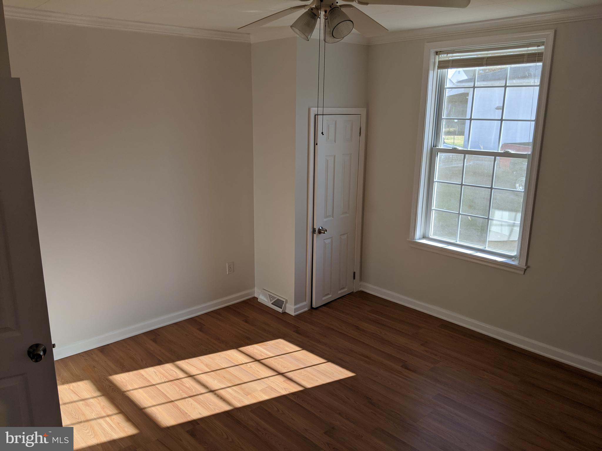 413 Riverside Drive Baltimore, MD 21221 - Photo 13 of 34 Gallery Image 13