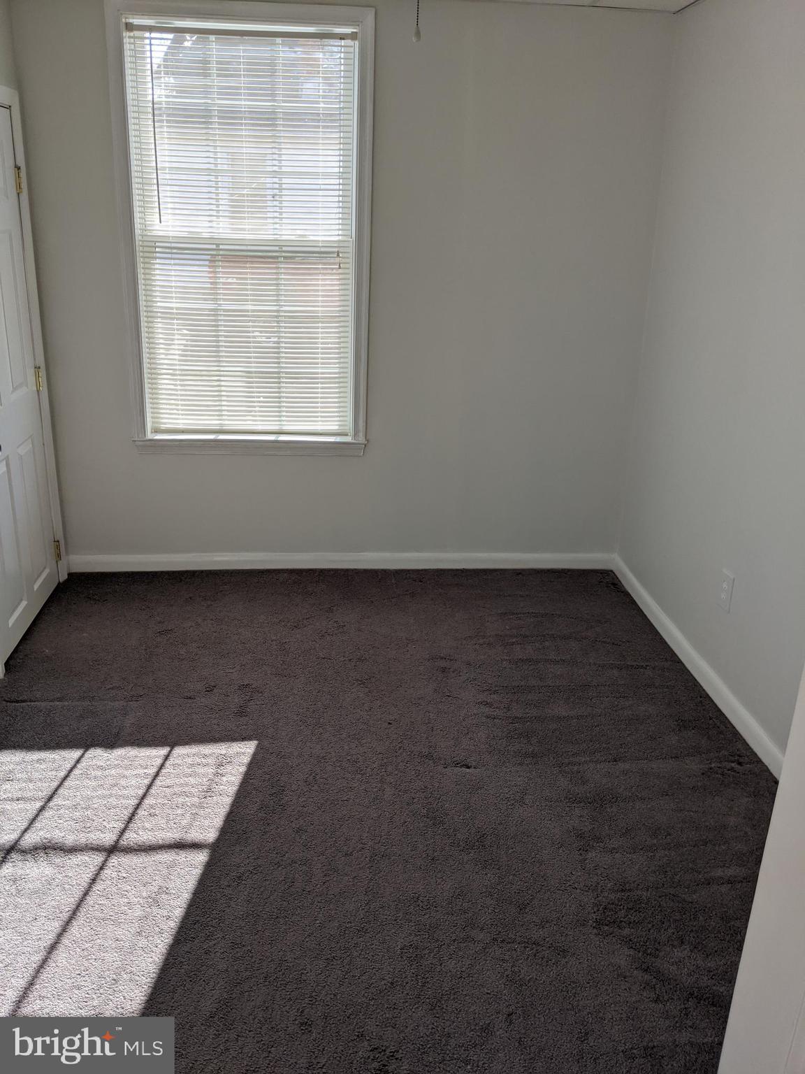 413 Riverside Drive Baltimore, MD 21221 - Photo 14 of 34 Gallery Image 14