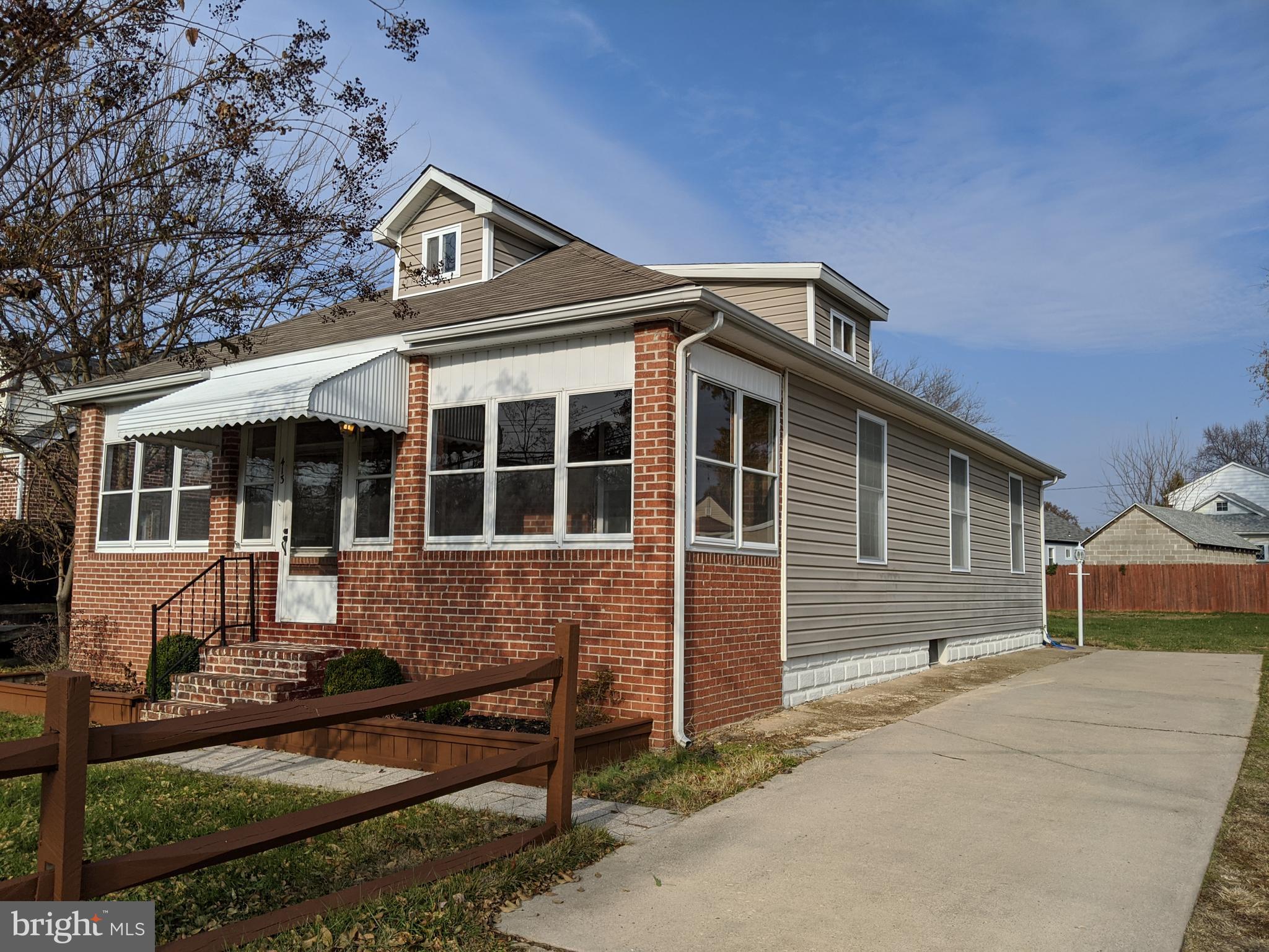 413 Riverside Drive Baltimore, MD 21221 - Photo 3 of 34 Gallery Image 3