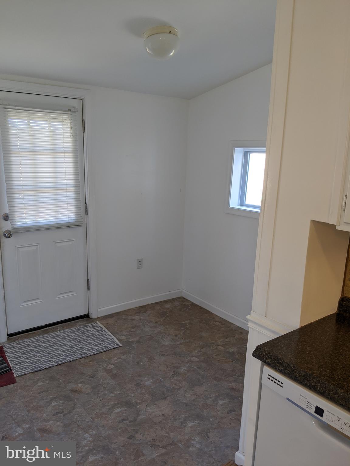 413 Riverside Drive Baltimore, MD 21221 - Photo 28 of 34 Gallery Image 28