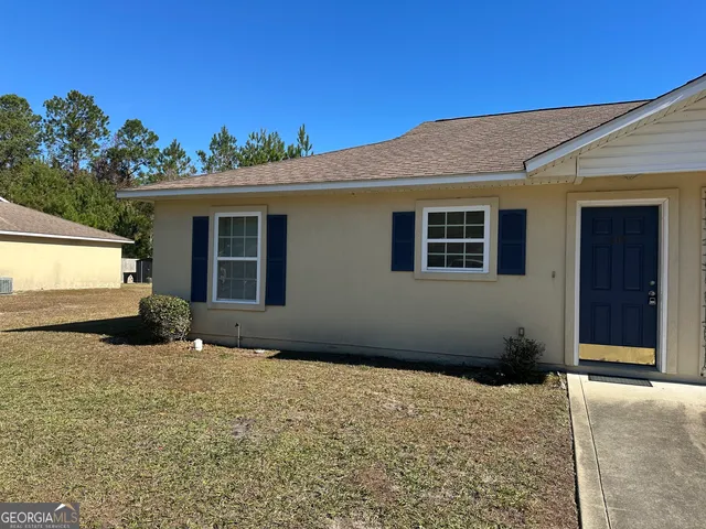 $1,200 | 409 Lawnwood Court, Kingsland, GA 31548