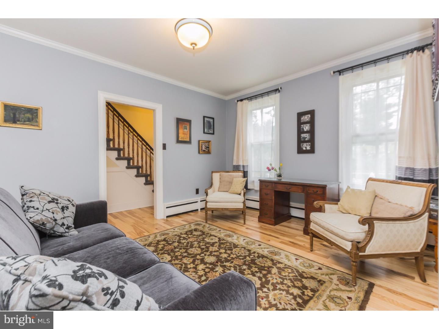 214 Ridgway Street Mount Holly, NJ 08060 - Photo 4 of 25 Living Room