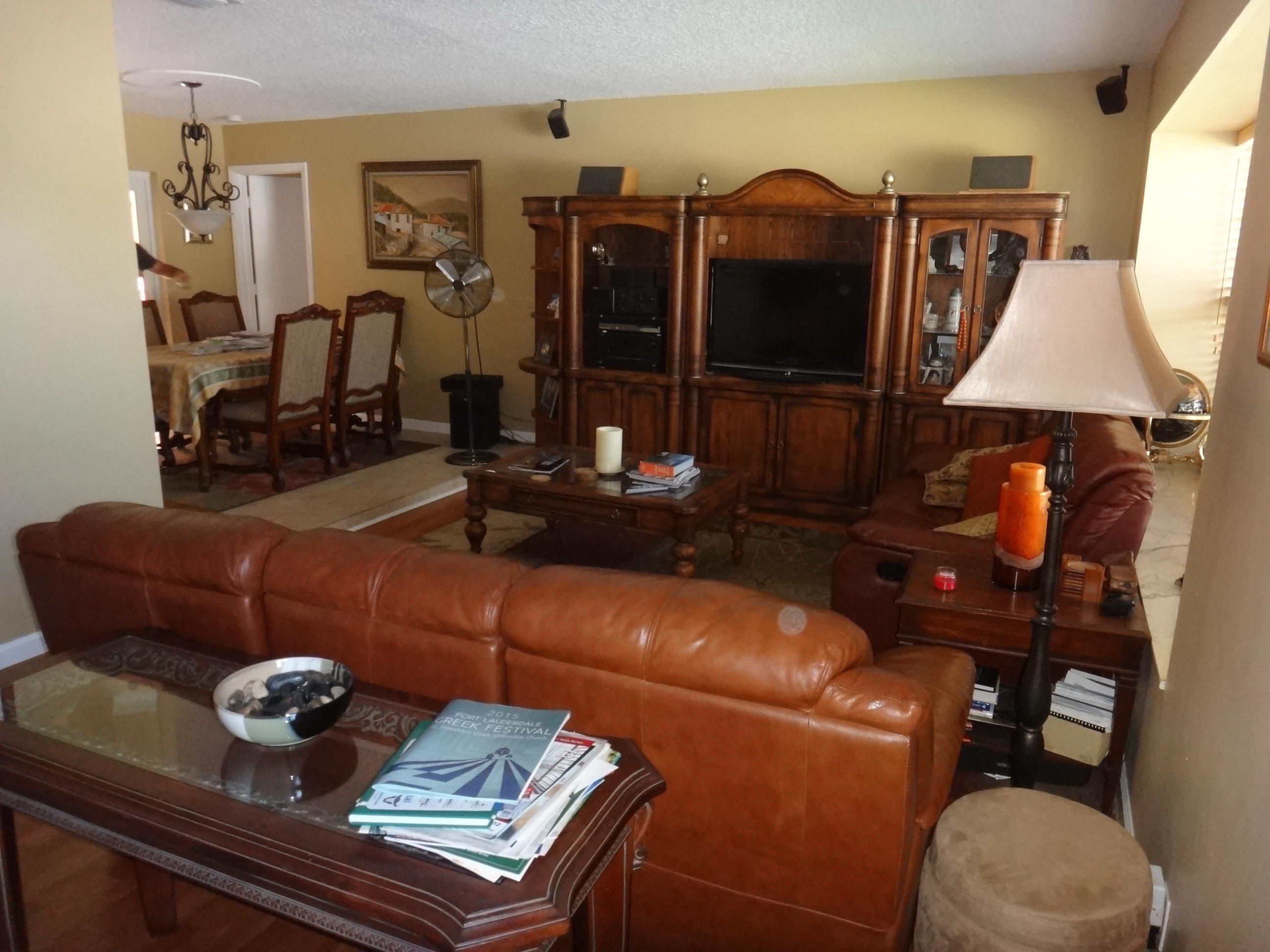 1700 Southwest 11th Street Boca Raton, FL 33486 - Photo 8 of 30 Living Room
