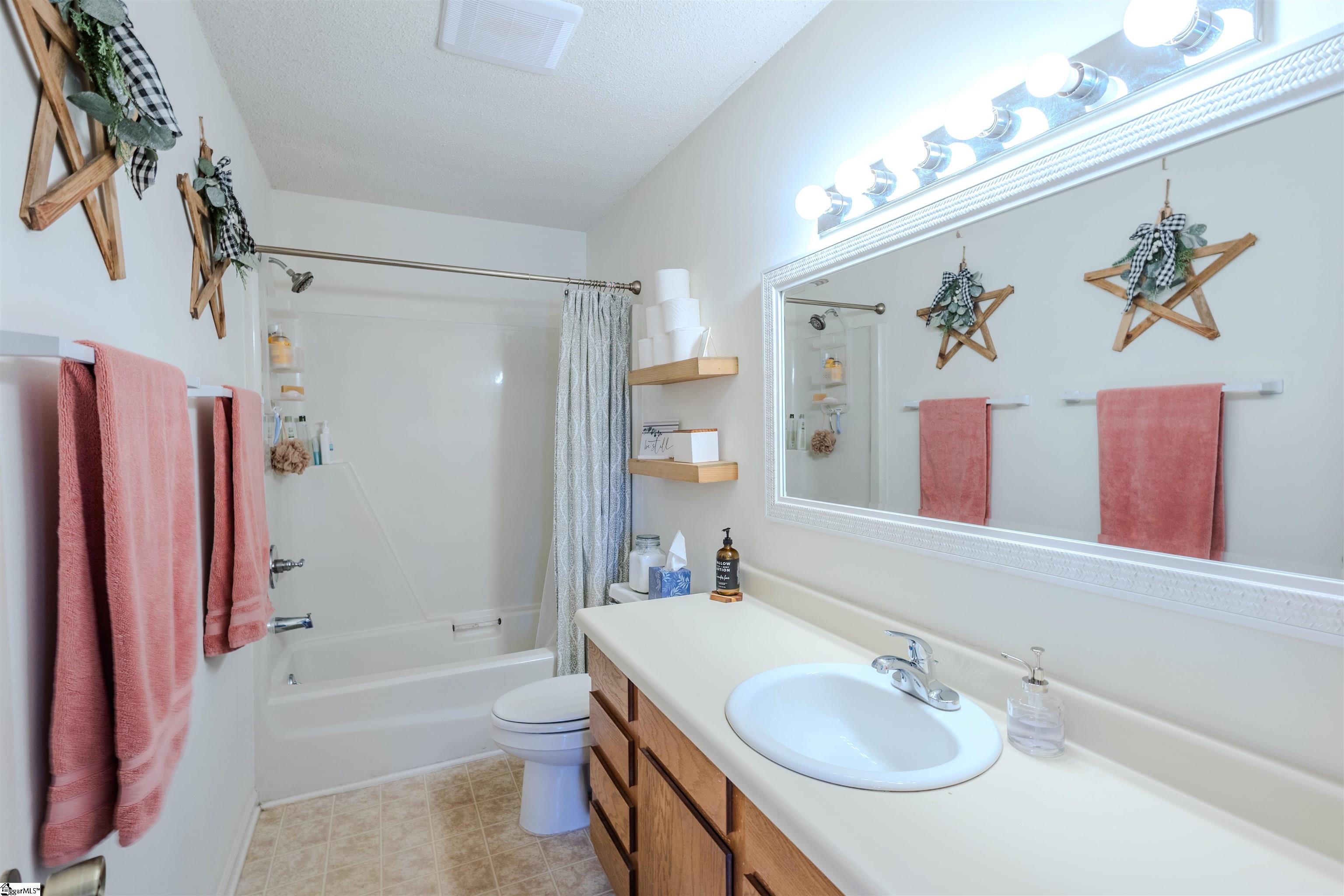 1306 State Park Road Greenville, SC 29609 - Photo 7 of 22