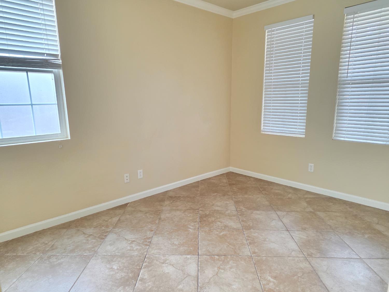 8146 Suarez Way Elk Grove, CA 95757 - Photo 6 of 41