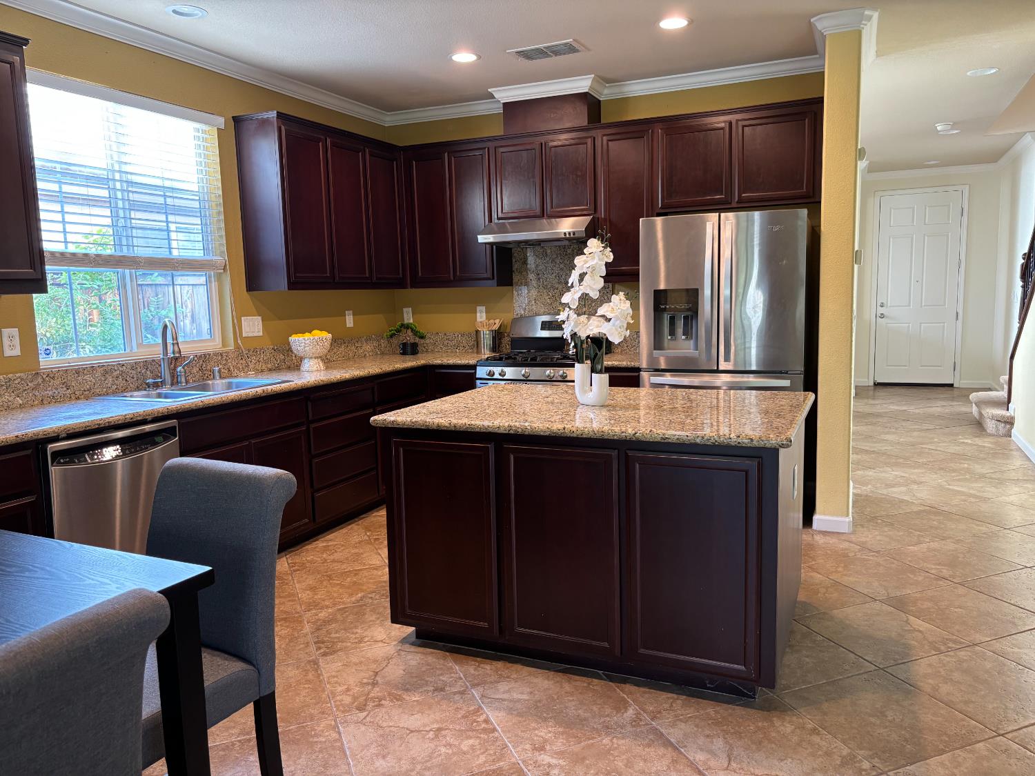 8146 Suarez Way Elk Grove, CA 95757 - Photo 67 of 86