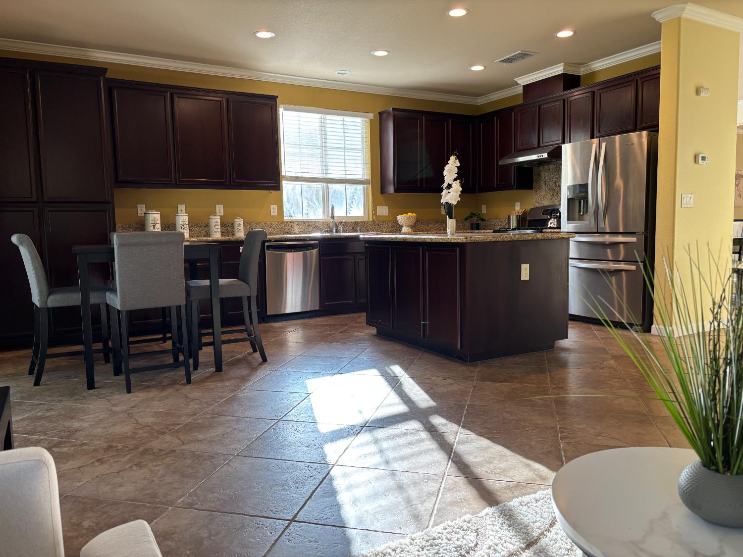 8146 Suarez Way Elk Grove, CA 95757 - Photo 69 of 86