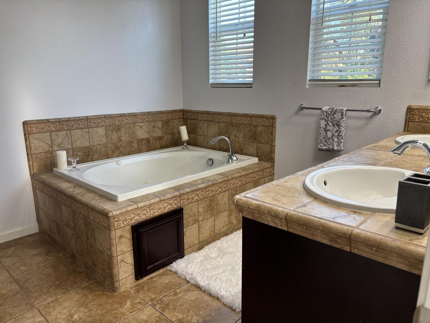 8146 Suarez Way Elk Grove, CA 95757 - Photo 77 of 86