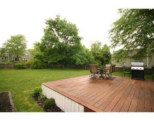 85 Sunrise Road Westwood, MA 02090 - Photo 12 of 15 Gallery Image 12