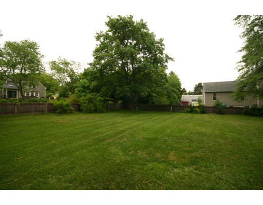 85 Sunrise Road Westwood, MA 02090 - Photo 13 of 15 Gallery Image 13