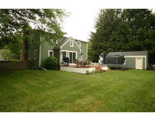 85 Sunrise Road Westwood, MA 02090 - Photo 14 of 15 Gallery Image 14