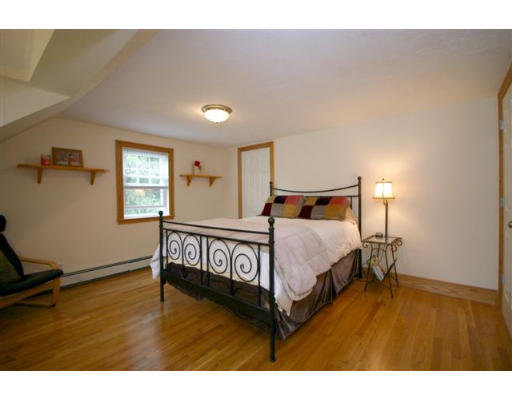 85 Sunrise Road Westwood, MA 02090 - Photo 5 of 15 Gallery Image 5