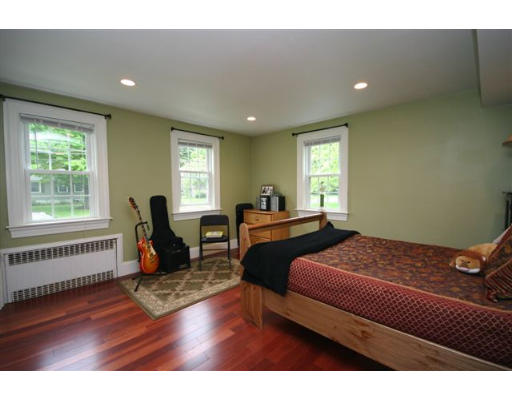 85 Sunrise Road Westwood, MA 02090 - Photo 8 of 15 Gallery Image 8