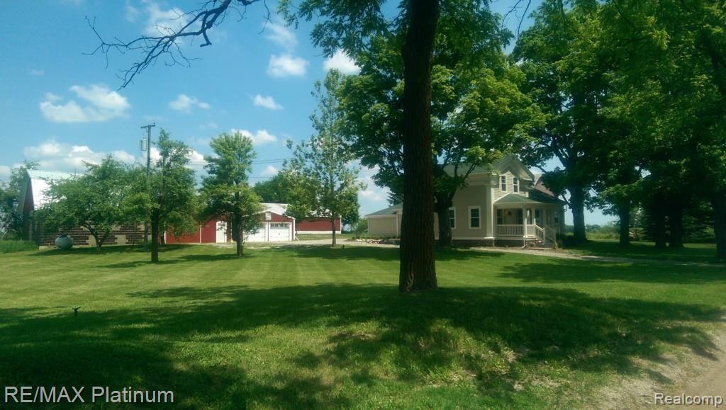 3561 Crooked Lake Road Howell, MI 48843 - Photo 2 of 19 2014-06-09 13.12