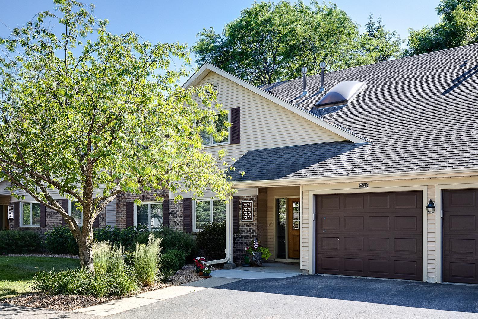 7271 Hunters Run Eden Prairie, MN 55346 - Photo 1 of 33 Gallery Image 1