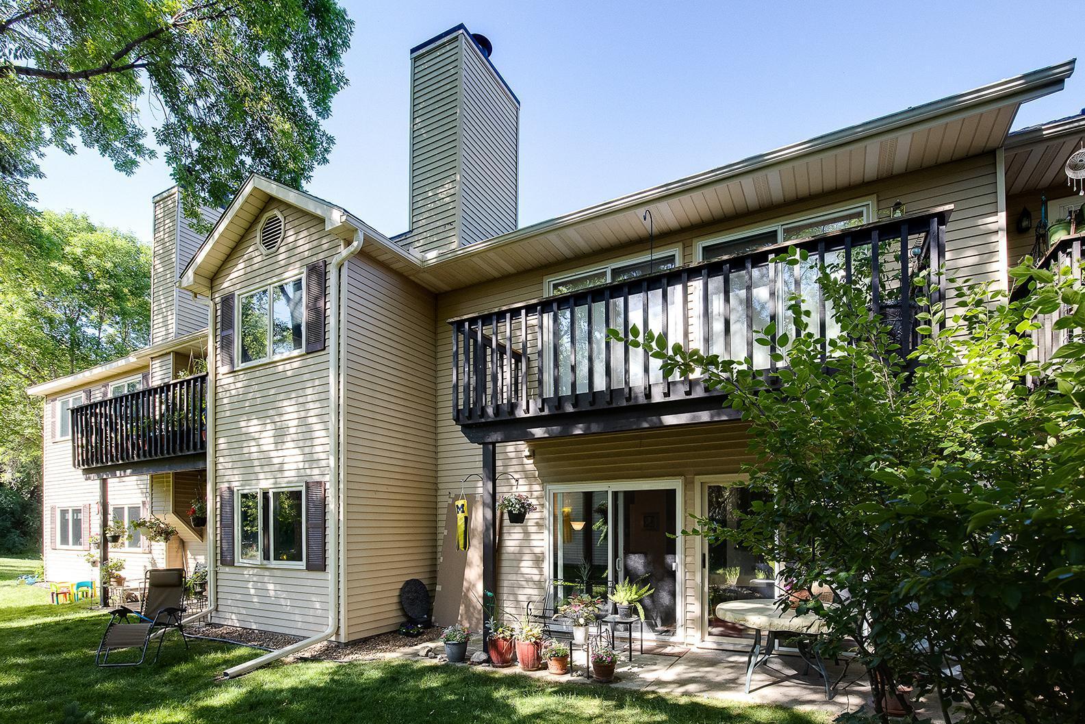 7271 Hunters Run Eden Prairie, MN 55346 - Photo 28 of 33 Gallery Image 28