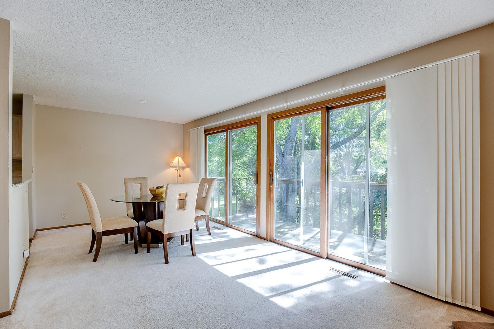 7271 Hunters Run Eden Prairie, MN 55346 - Photo 7 of 33 Gallery Image 7