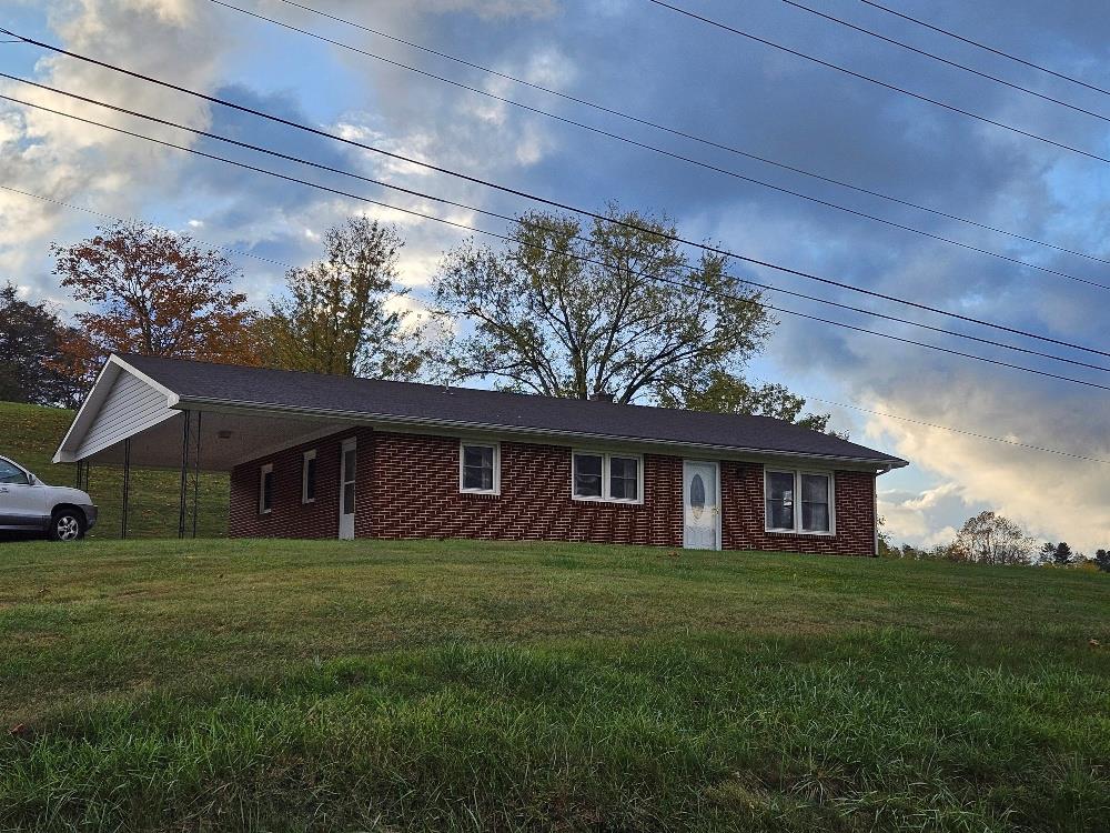 193 Valley Road Saltville, VA 24370 - Photo 1 of 9 Gallery Image 1