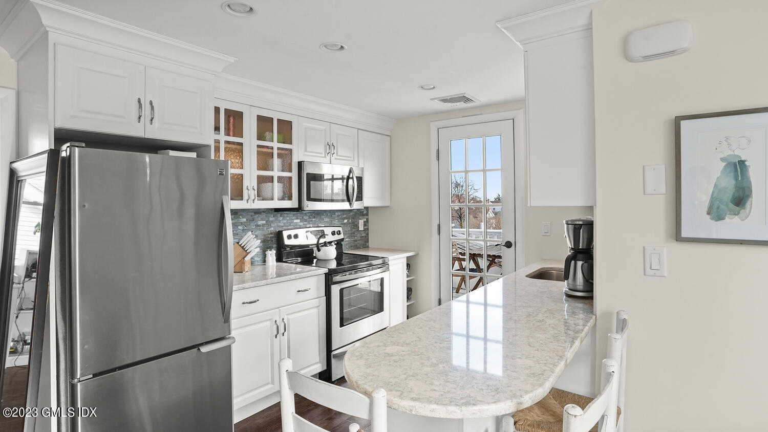 16 Division Street, Unit B Greenwich, CT 06830 - Photo 4 of 12 Kitchen