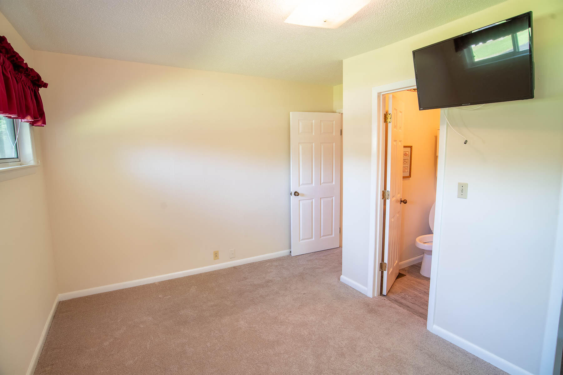 1826 Peavine Road Rock Spring, GA 30739 - Photo 16 of 28 850_4670-HDR