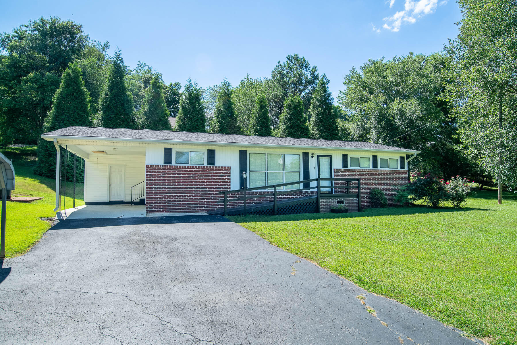 1826 Peavine Road Rock Spring, GA 30739 - Photo 2 of 28 850_4517-HDR