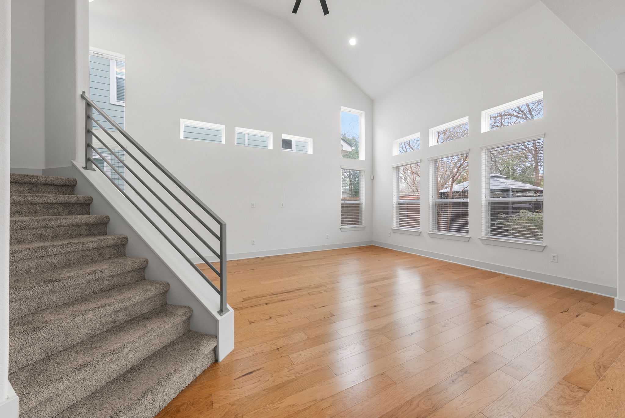 1501 Homespun Road Austin, TX 78745 - Photo 11 of 33