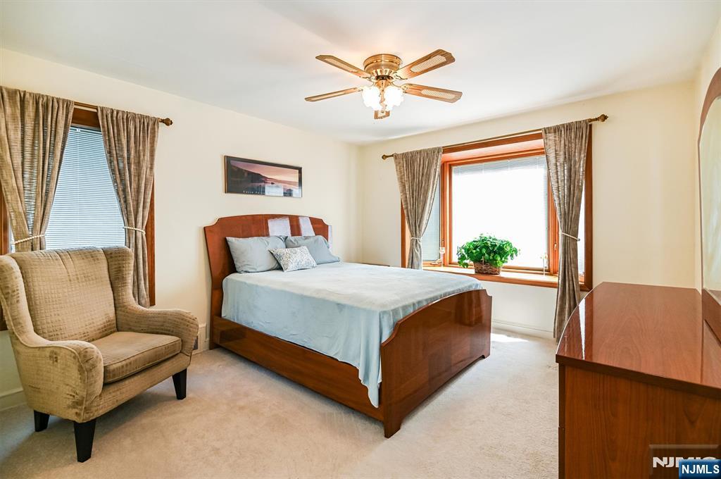 111 Jackson Avenue Wayne, NJ 07470 - Photo 13 of 27