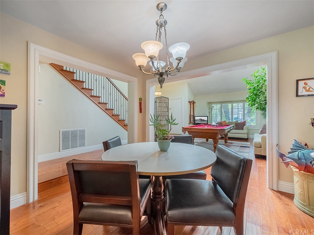 878 Prospect Place Costa Mesa, CA 92626 - Photo 10 of 47