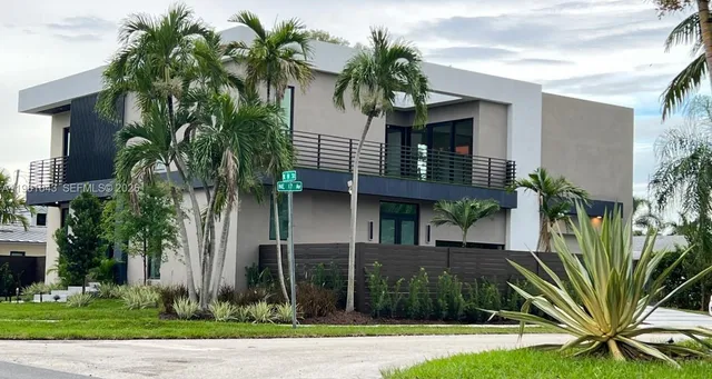 $17,500 | 1700 Northeast 18th Street, Fort Lauderdale, FL 33305