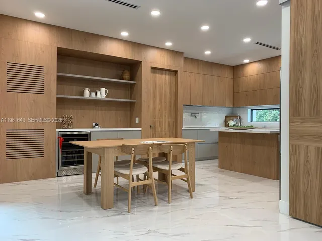 $17,500 | 1700 Northeast 18th Street, Fort Lauderdale, FL 33305