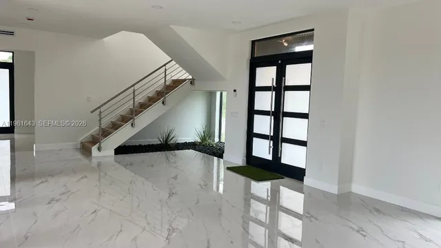 $17,500 | 1700 Northeast 18th Street, Fort Lauderdale, FL 33305