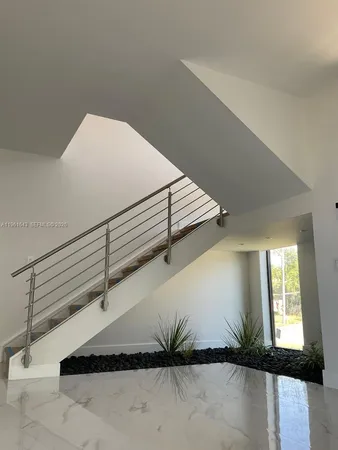 $17,500 | 1700 Northeast 18th Street, Fort Lauderdale, FL 33305