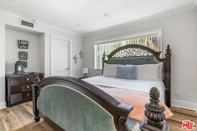 $3,500 | 5215 Balboa Boulevard, Unit 102, Encino, CA 91316