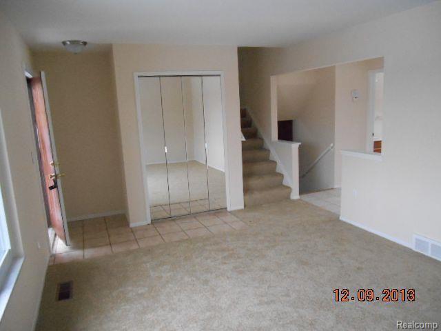 25788 Beck Road Novi, MI 48374 - Photo 4 of 5 DSCN1109.jpg