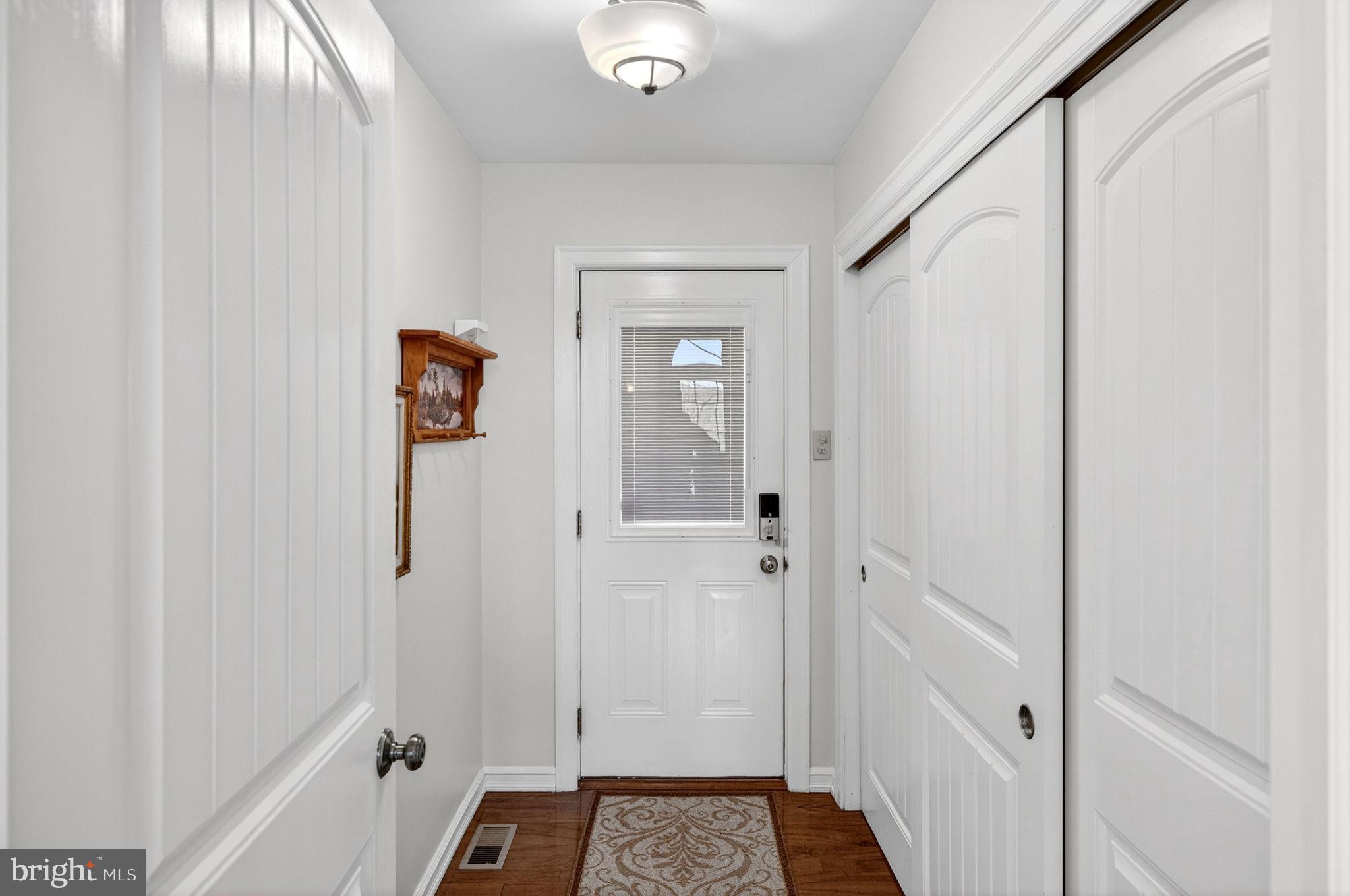 154 Kickapoo Drive Hazleton, PA 18202 - Photo 22 of 87 Welcoming entryway with modern charm.