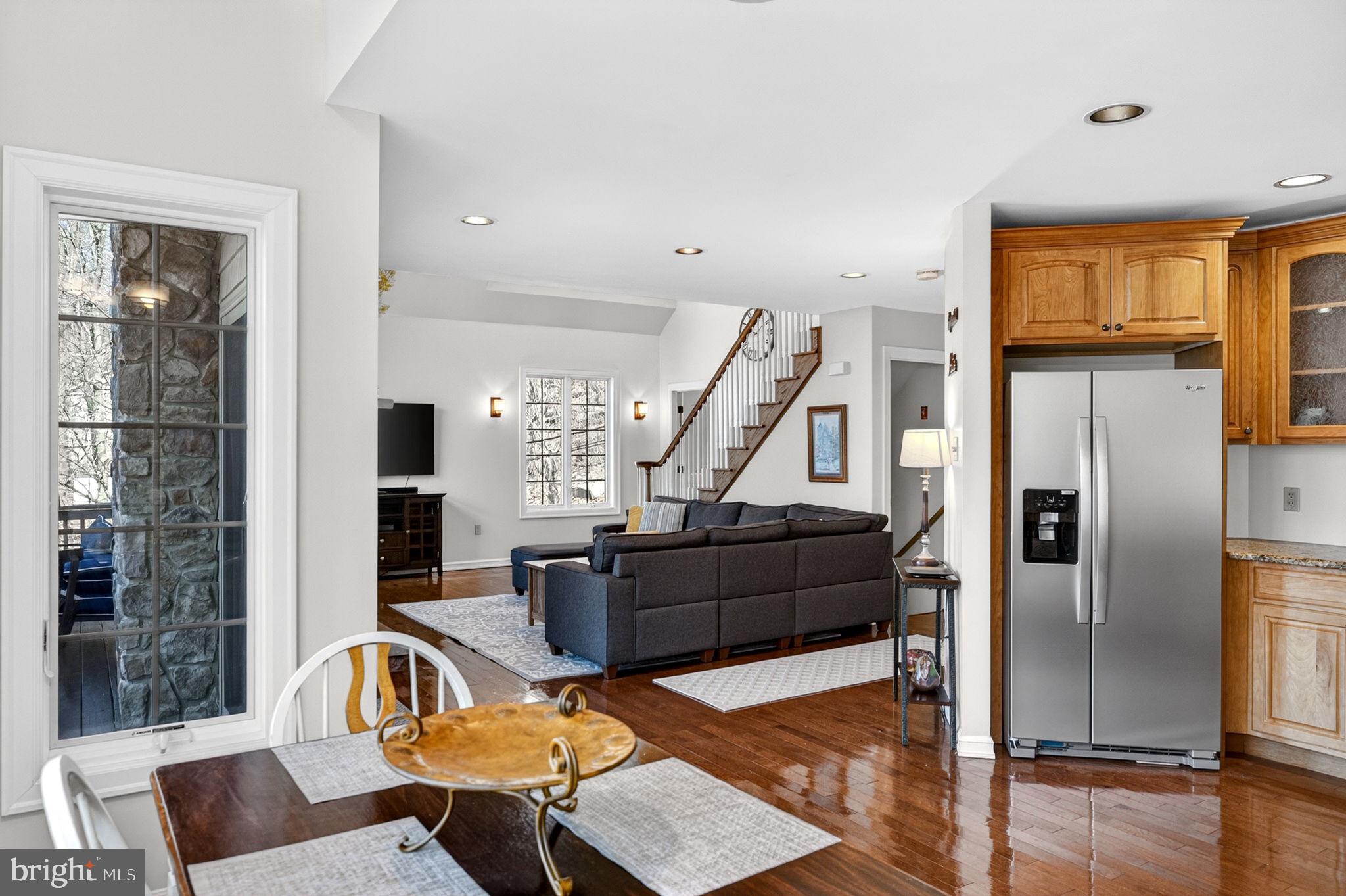 154 Kickapoo Drive Hazleton, PA 18202 - Photo 27 of 87 Bright and inviting open living space.