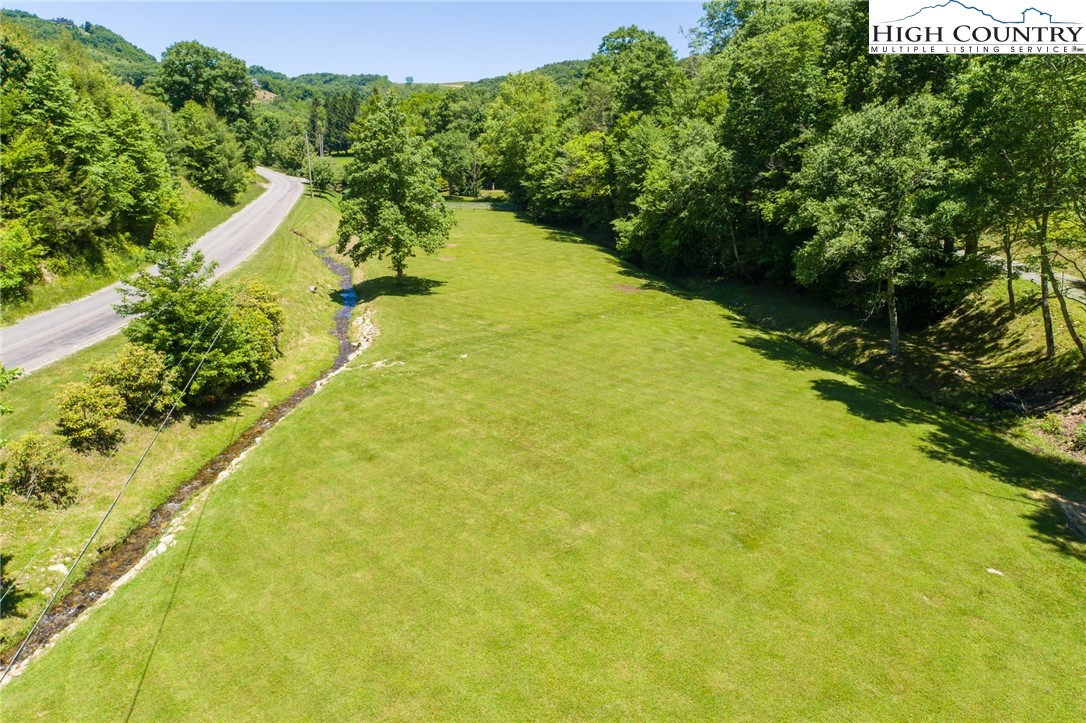 44 Horseshoe Creek Road Banner Elk, NC 28604 - Photo 19 of 21 Gallery Image 19