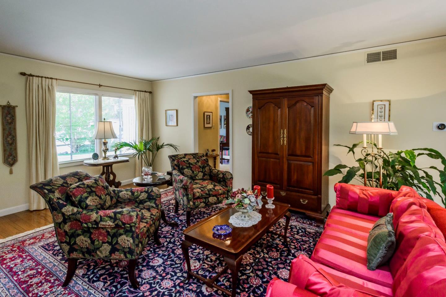 569 Alhambra Road San Mateo, CA 94402 - Photo 3 of 17