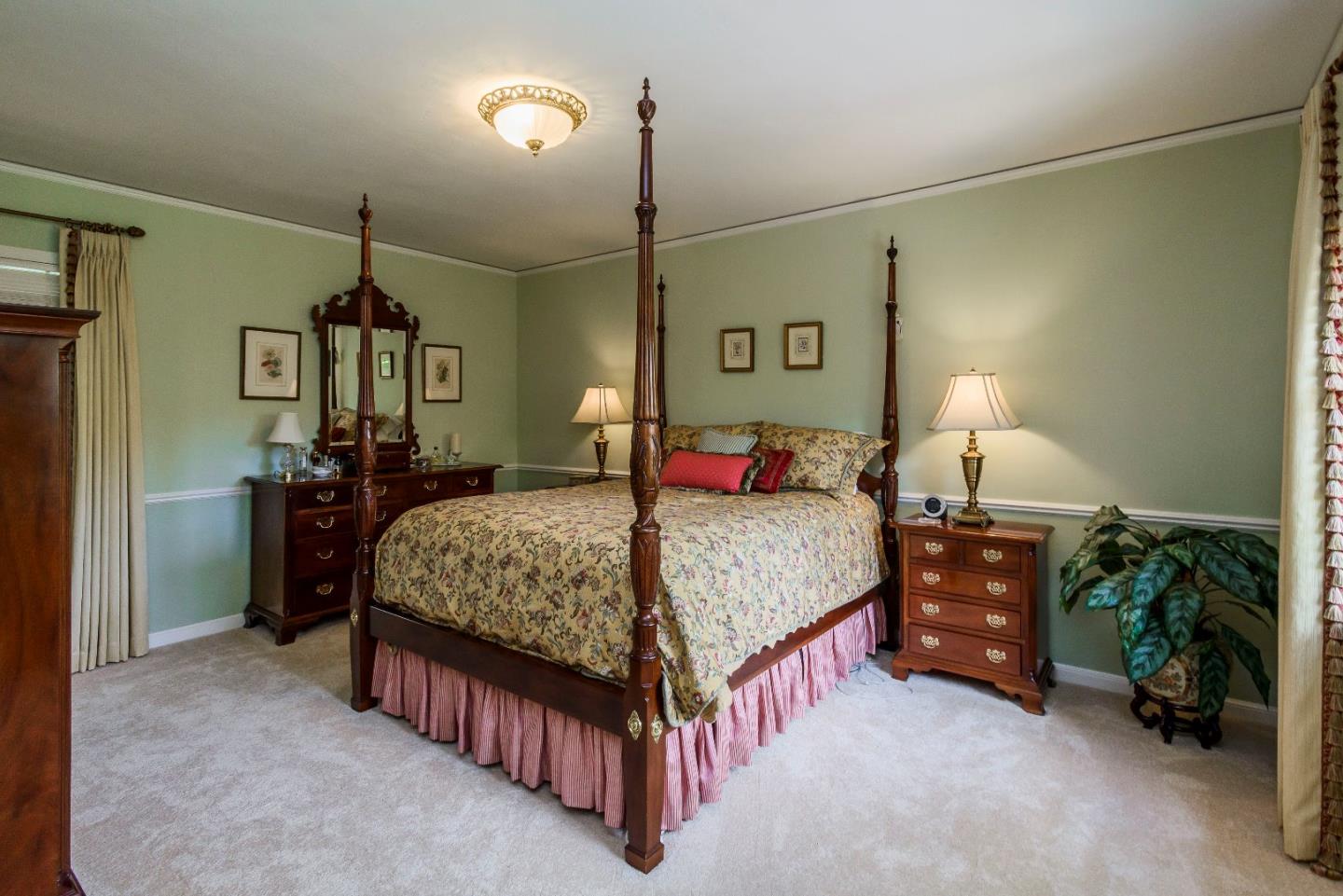 569 Alhambra Road San Mateo, CA 94402 - Photo 10 of 17