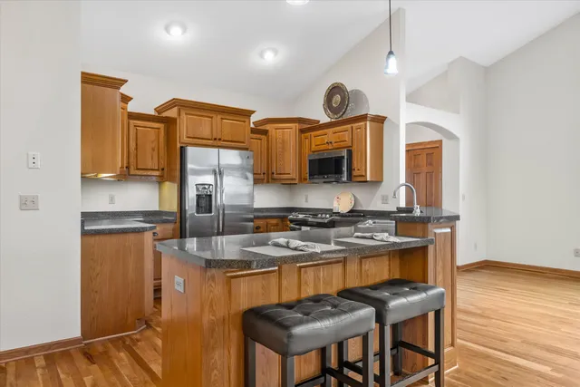 $739,900 | 285 Cardinal Ridge Drive, Pewaukee, WI 53072