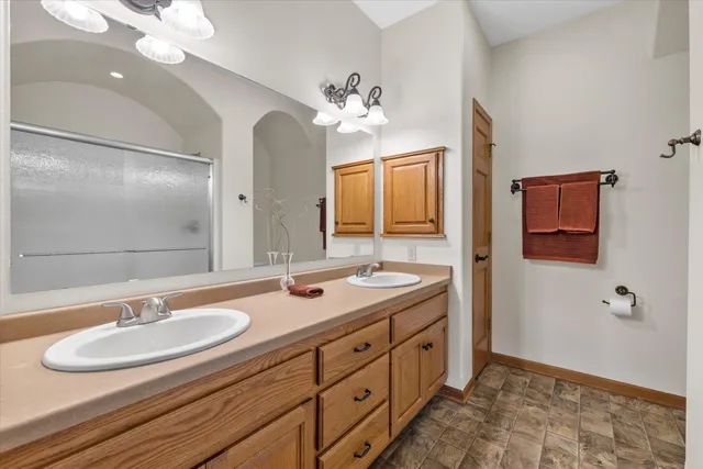 $739,900 | 285 Cardinal Ridge Drive, Pewaukee, WI 53072