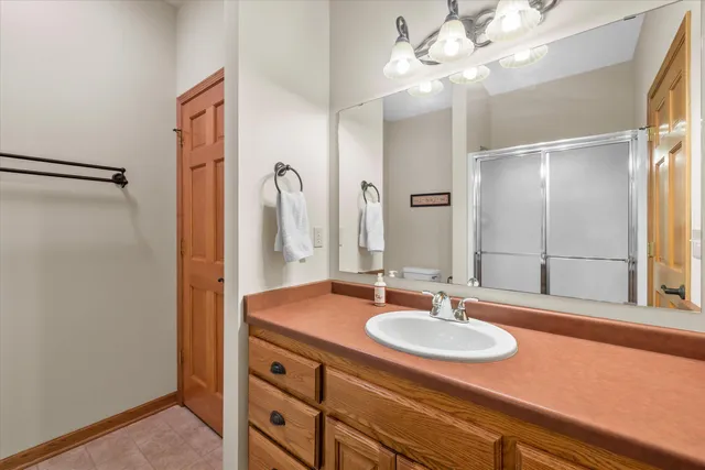 $739,900 | 285 Cardinal Ridge Drive, Pewaukee, WI 53072