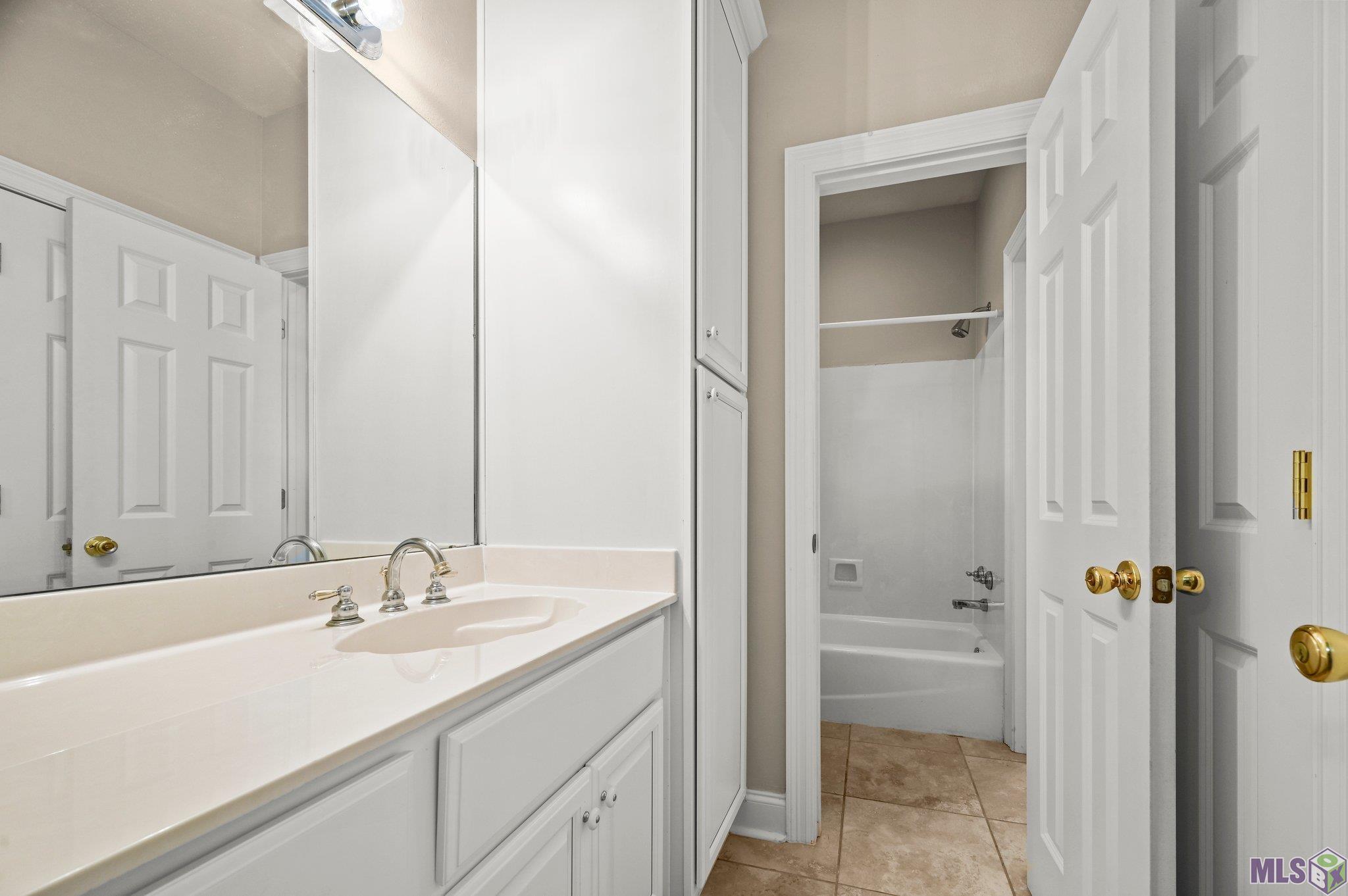 3041 White Shadows Drive Baton Rouge, LA 70816 - Photo 10 of 27 Gallery Image 10