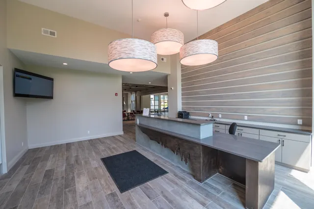 $665,000 | 4 E Trailside Village Way, Unit H21, West Dover, VT 05356