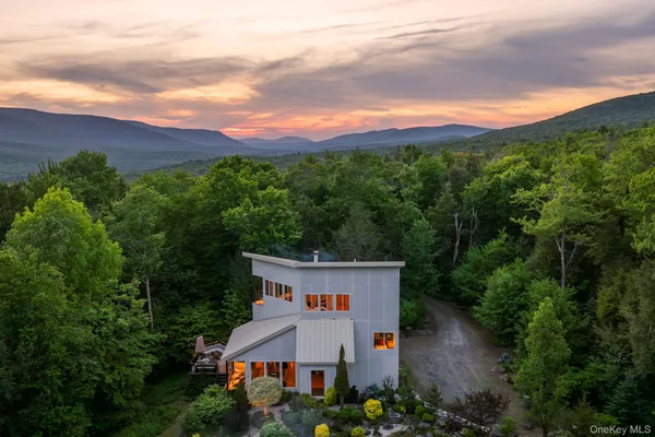 $1,595,000 | 250 Josh Road, Hunter, NY 12442
