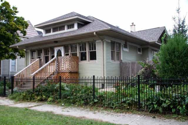 $309,900 | 510 North Raynor Avenue, Joliet, IL 60435