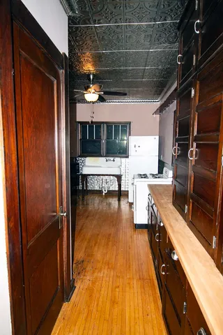 $309,900 | 510 North Raynor Avenue, Joliet, IL 60435