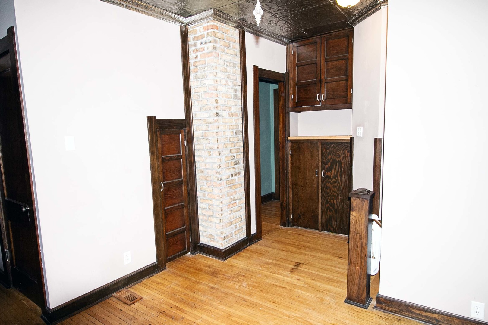 510 North Raynor Avenue Joliet, IL 60435 - Photo 19 of 25